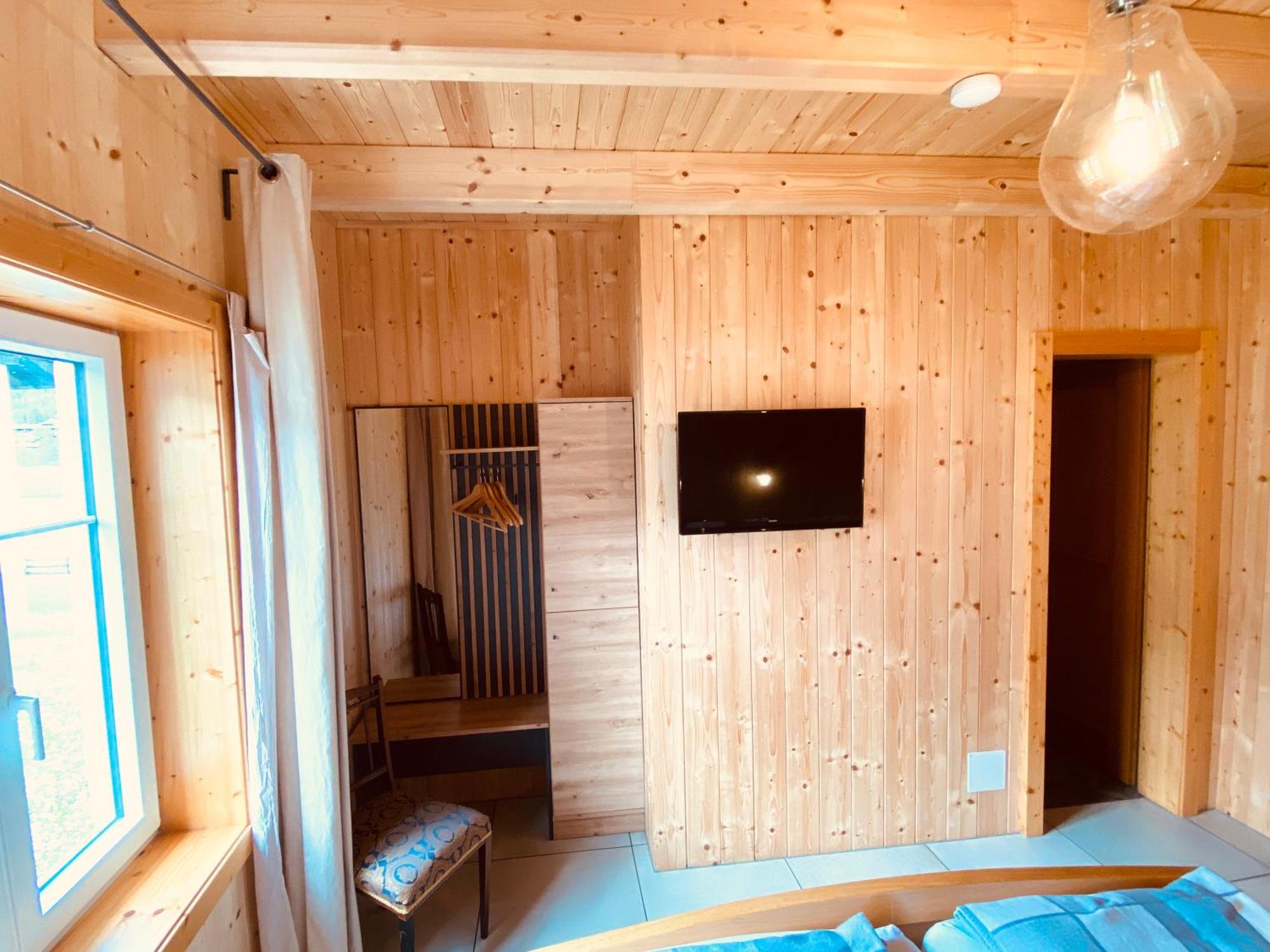 Haus 26 Weissbriach Bed & Breakfast エクステリア 写真